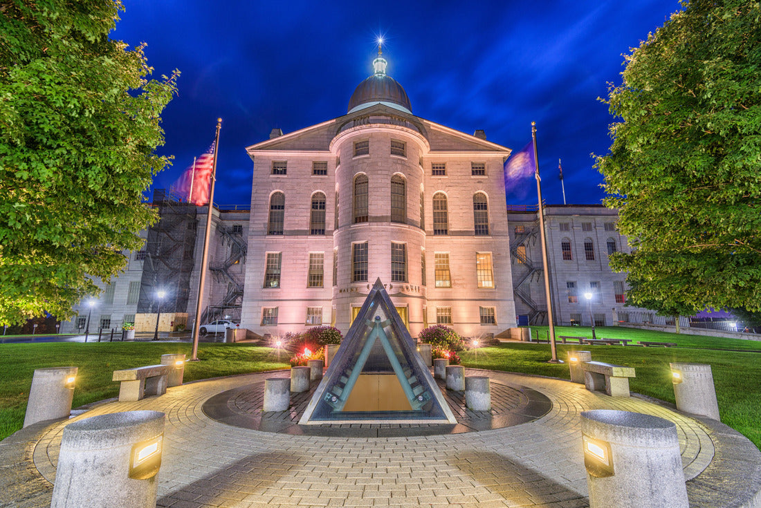 The Maine State House 2000pc Puzzle