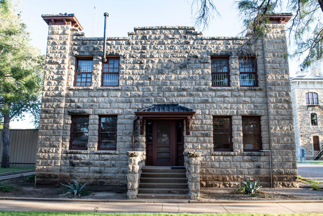 Old Jail Albany Texas 2000pc Puzzle