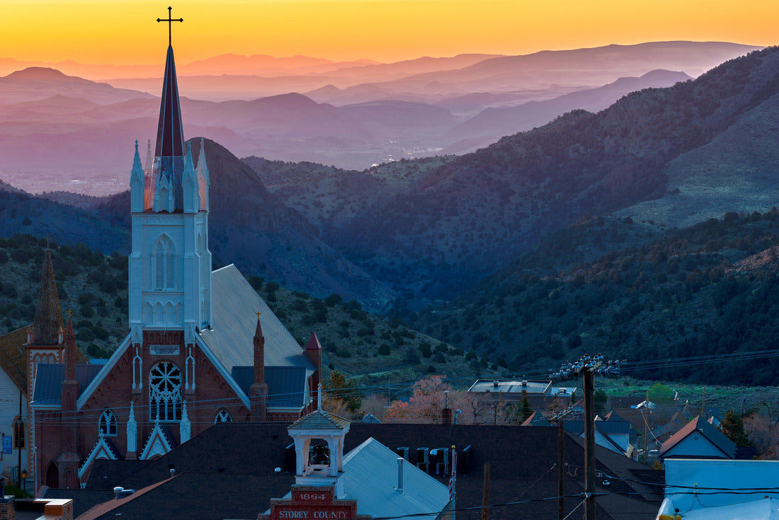 Noah Jigsaw Puzzle Virginia City, Nevada 2000 pieces