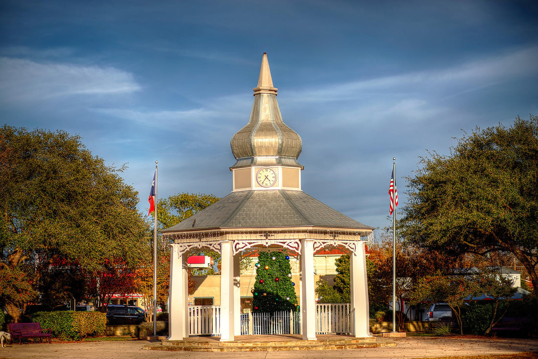 Gazebo Boerne Texas 2000pc Puzzle