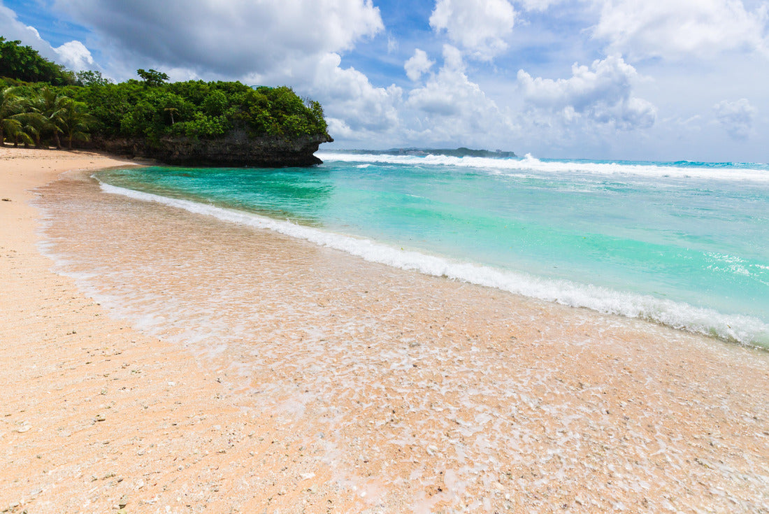 Gun beach, Guam 2000pc Puzzle