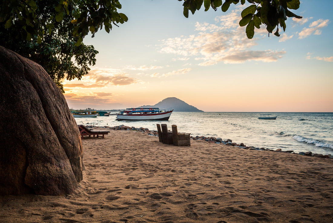 Lake Malawi 2000pc Puzzle