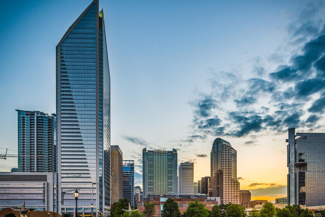 Noah Jigsaw Puzzle Skyline of Charlotte, North Carolina at sunrise 2000 pieces