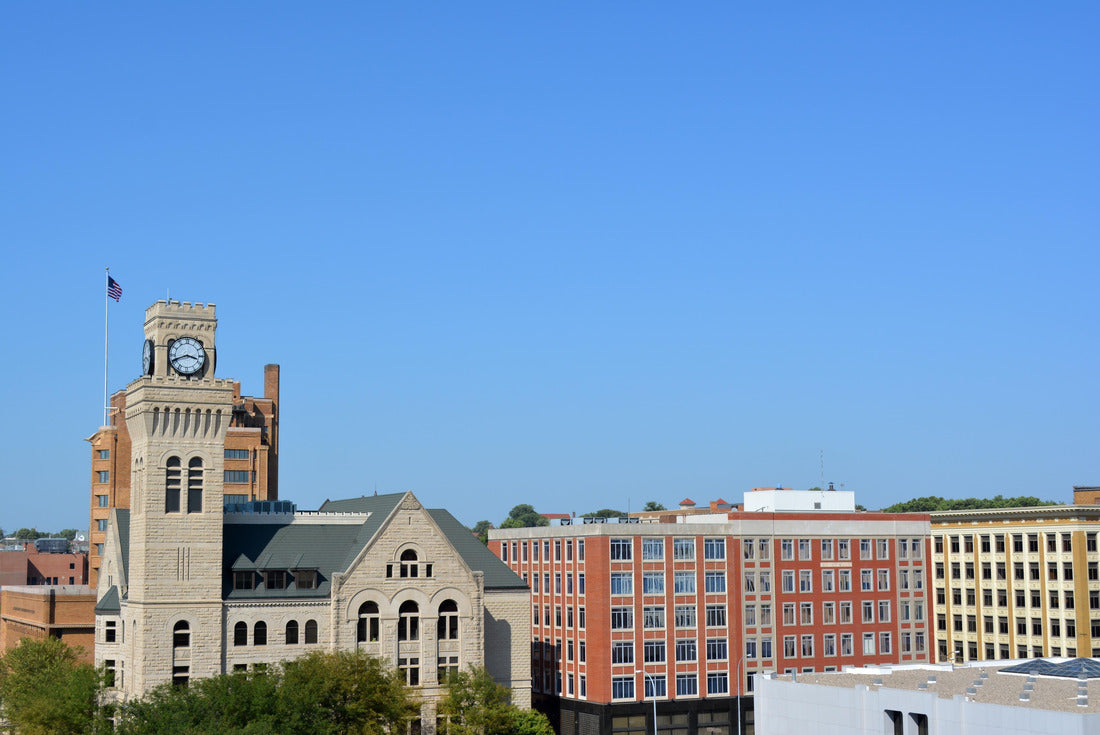Noah Jigsaw Puzzle View of the city hall and buildings of downtown Sioux City, Iowa 2000 pieces