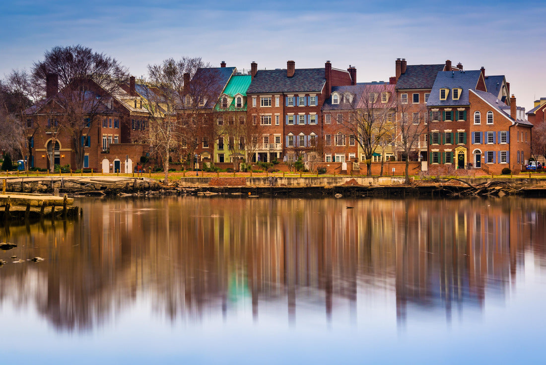 Noah Jigsaw Puzzle Reflections of buildings on the water along the Potomac River in Alexandria, Virginia 2000 pieces