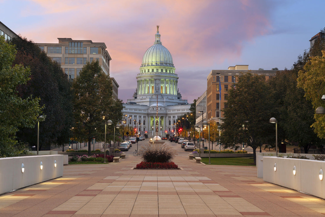 Noah Jigsaw Puzzle State capitol building, Madison. Image of state capitol building in Madison, Wisconsin, USA 2000 pieces