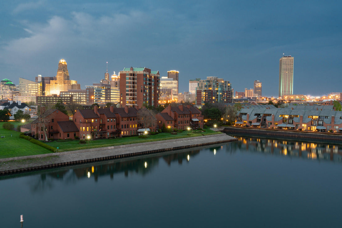 Noah Jigsaw Puzzle Skyline of Buffalo New York 2000 pieces