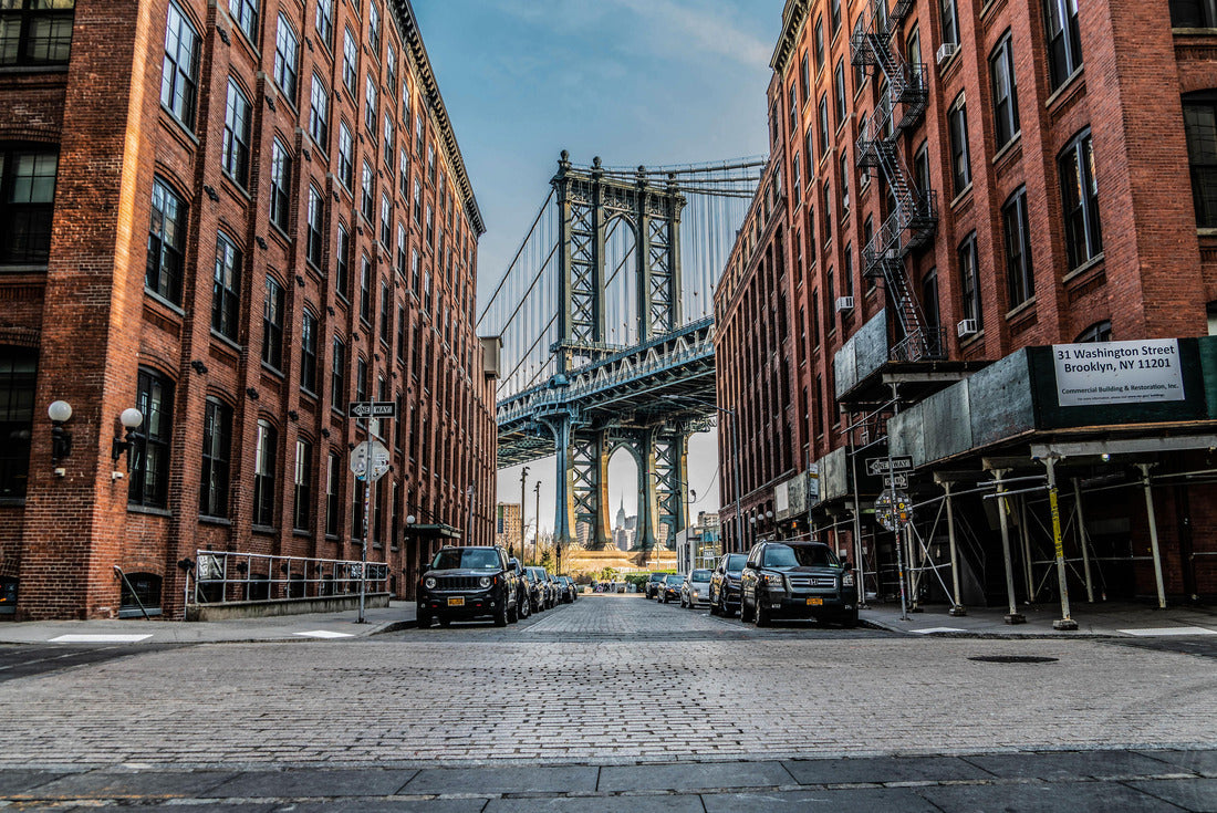 Noah Jigsaw Puzzle Manhattan Bridge through the eyes of Brooklyn 2000 pieces