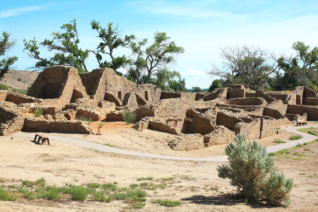 Noah Jigsaw Puzzle Aztec Ruins National Monument in New Mexico, USA 2000 pieces