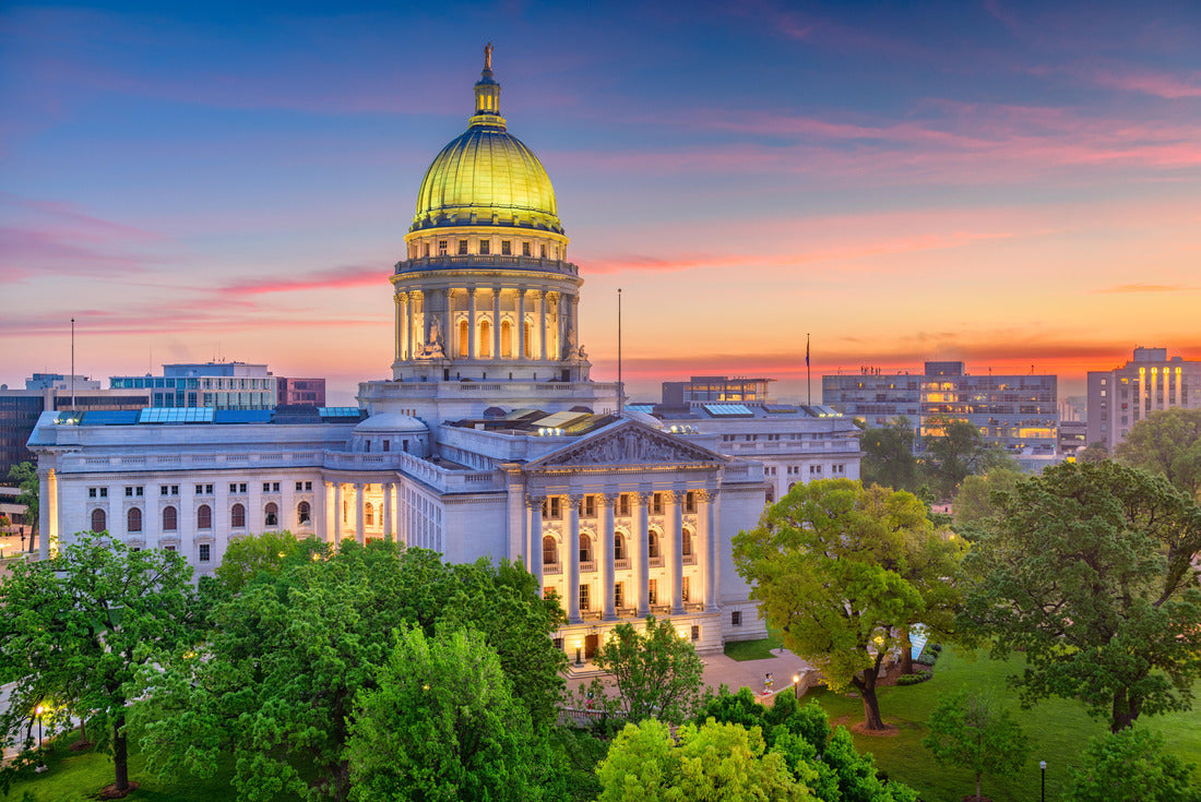 Noah Jigsaw Puzzle Madison, Wisconsin, USA state capitol building at dusk 2000 pieces