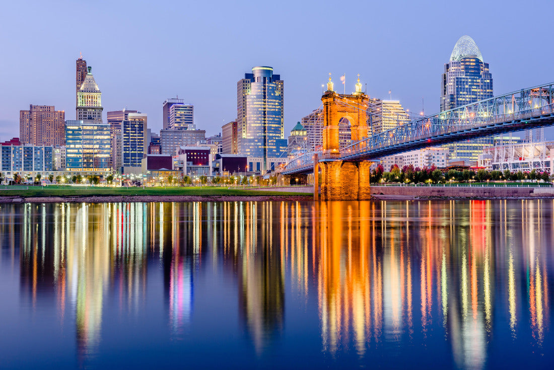 Noah Jigsaw Puzzle Cincinnati, Ohio, USA downtown skyline on the Ohio River 2000 pieces