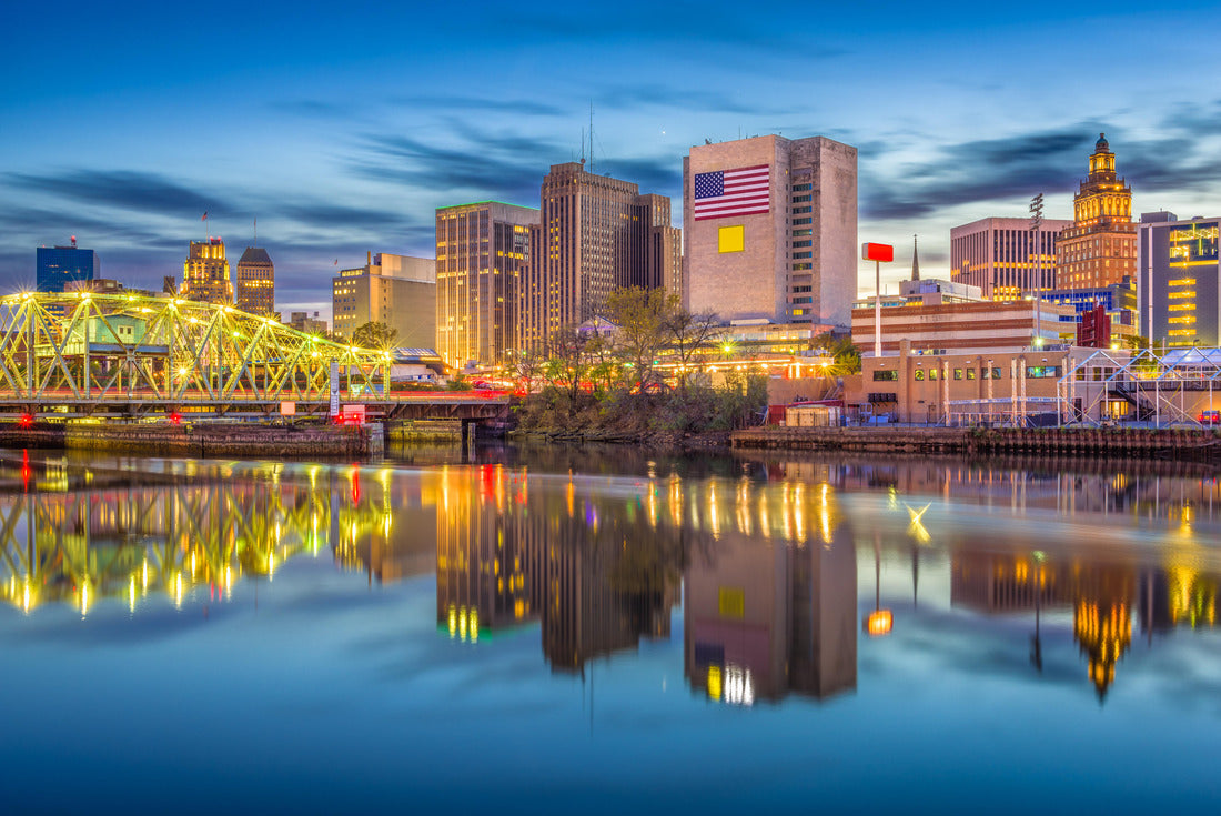 Noah Jigsaw Puzzle Newark, New Jersey, USA skyline on the Passaic River at dusk 2000 pieces