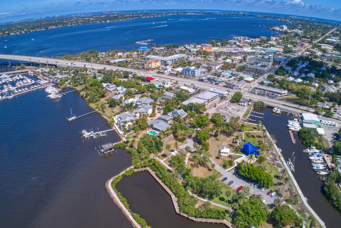 Aerial view of Stuart, small city in Southern Florida 2000pc Puzzle