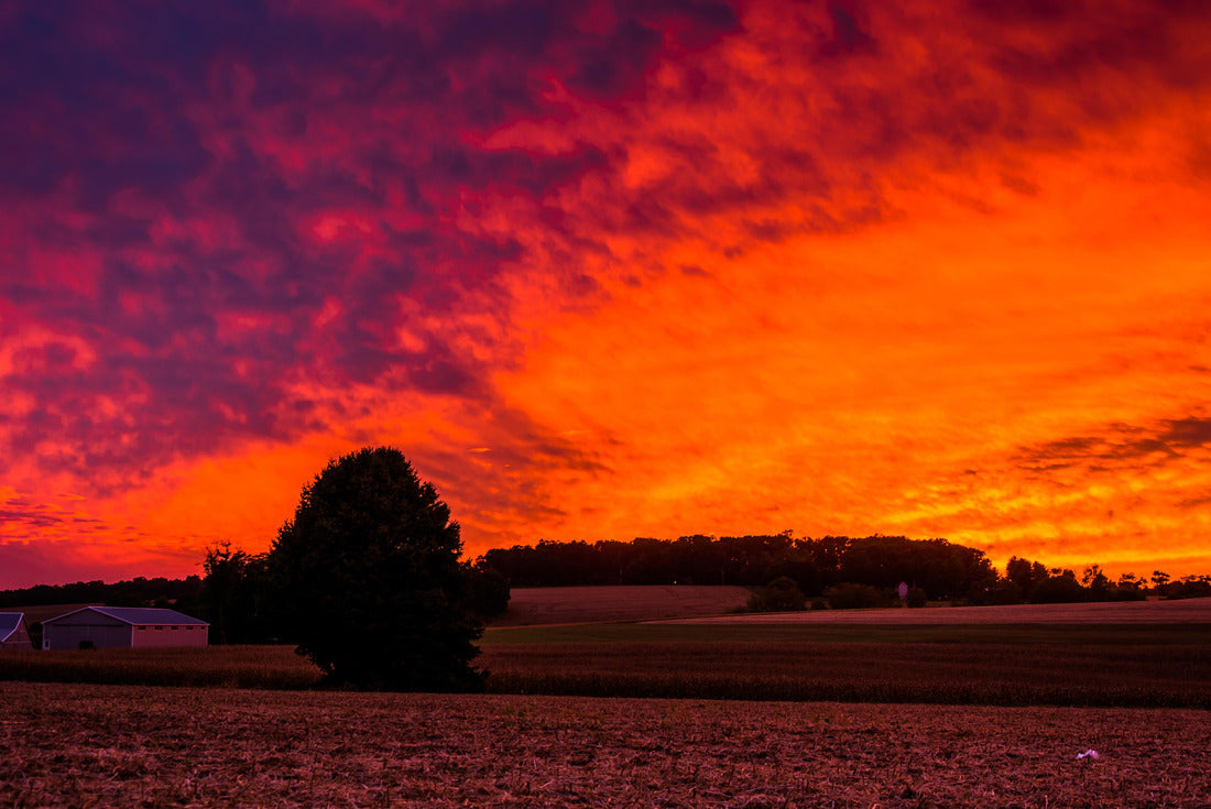 Sunset over a farm in rural York County, Pennsylvania 2000pc Puzzle
