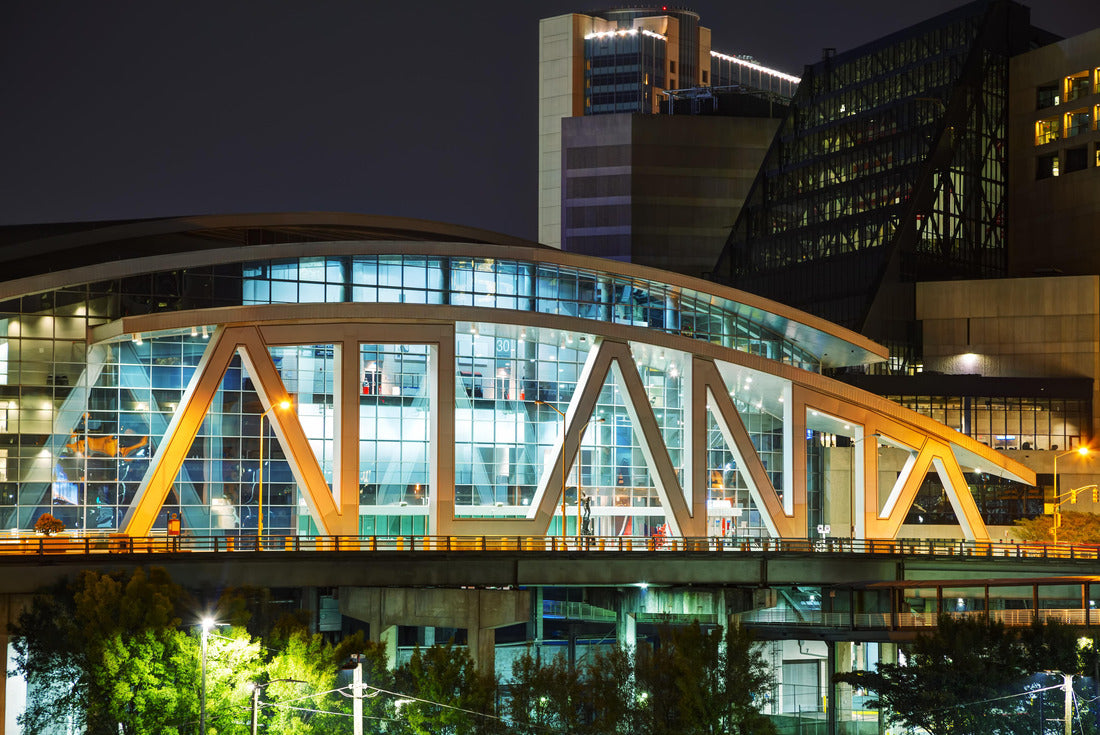 Philips Arena and CNN Center in Atlanta, Georgia USA 2000pc Puzzle