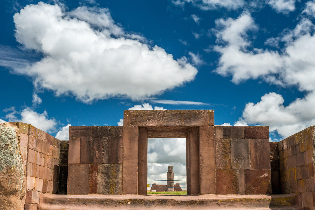 Noah Jigsaw Puzzle Statue El Fraile in the ruins of Tiahuanacu, Bolivia 2000 pieces