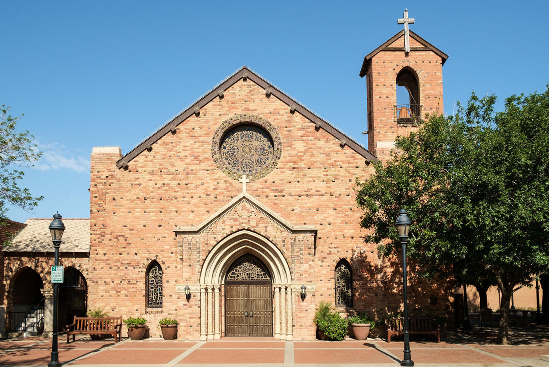 Noah Jigsaw Puzzle Historic Glendale Arizona Methodist Episcopal church 2000 pieces