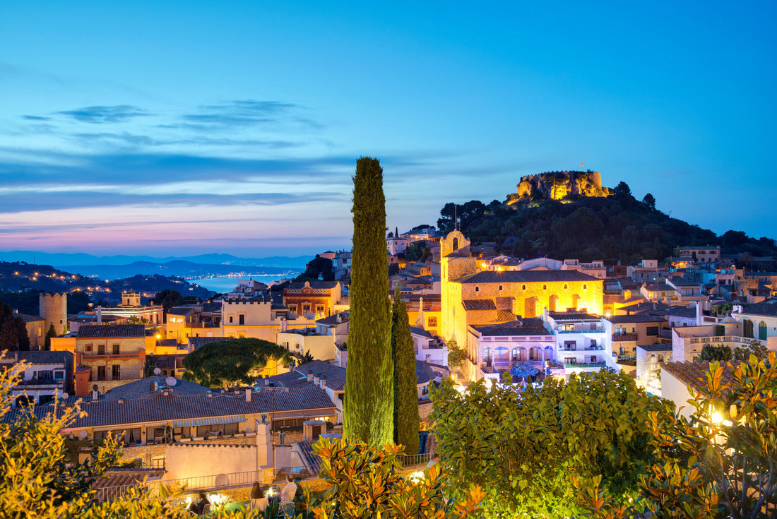 Begur, Costa Brava, Catalonia, Spain: in the evening 2000pc Puzzle