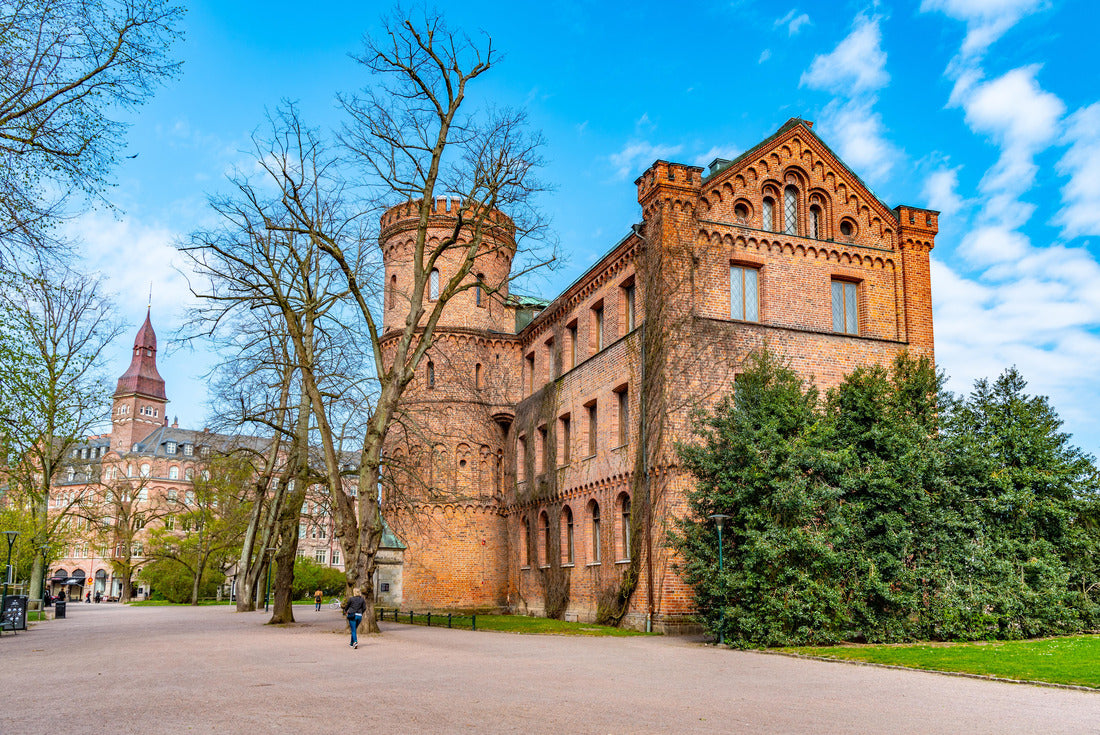 Kungshuset building of the Lund university in Sweden 2000pc Puzzle