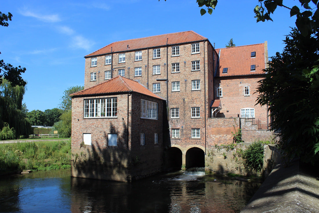 Old mills, Stamford Bridge, East Riding of Yorkshire 2000pc Puzzle