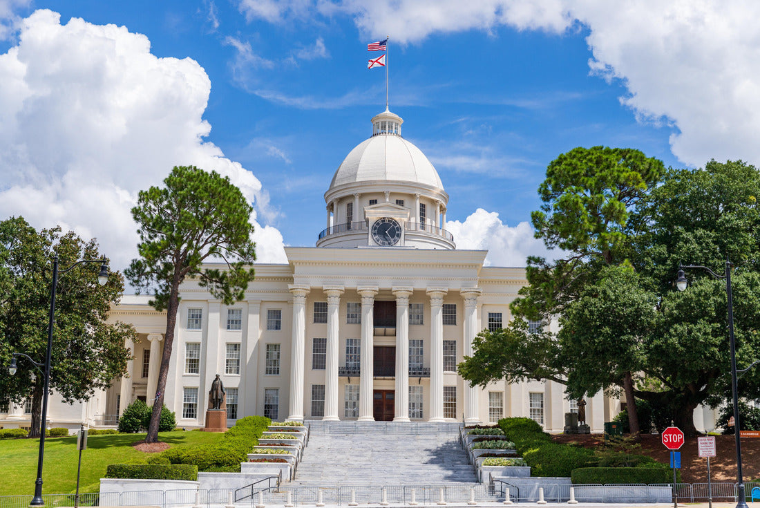 Alabama State Capitol building in Montgomery Alabama 2000pc Puzzle