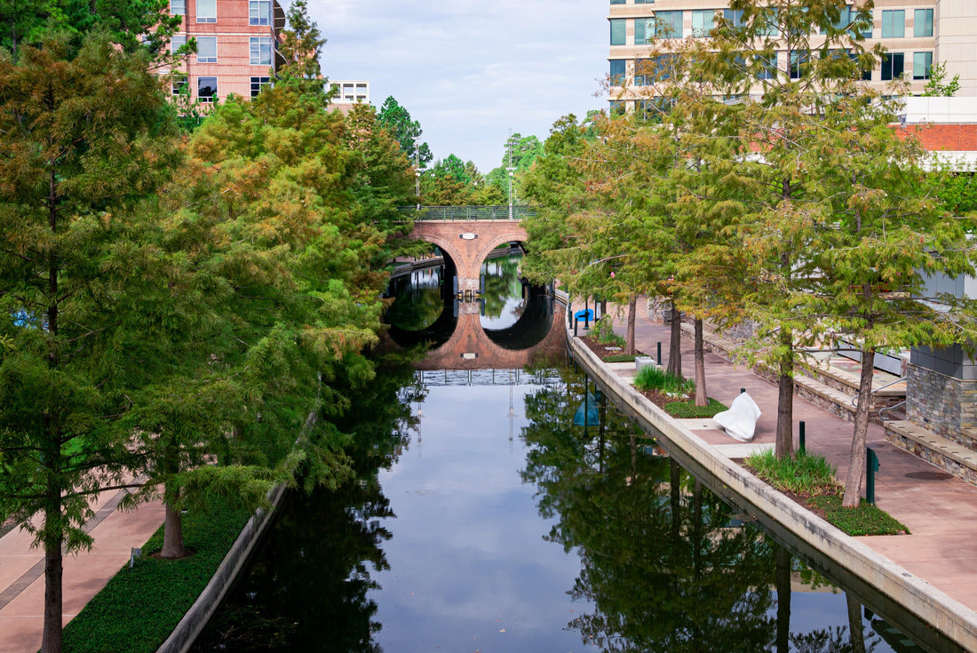Noah Jigsaw Puzzle Sidewalks along the waterway in the Woodlands, Texas 2000 pieces
