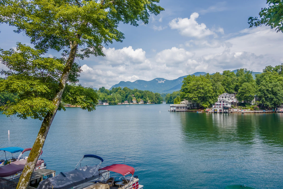Lake lure and chimney rock landscapes North Carolina 2000pc Puzzle