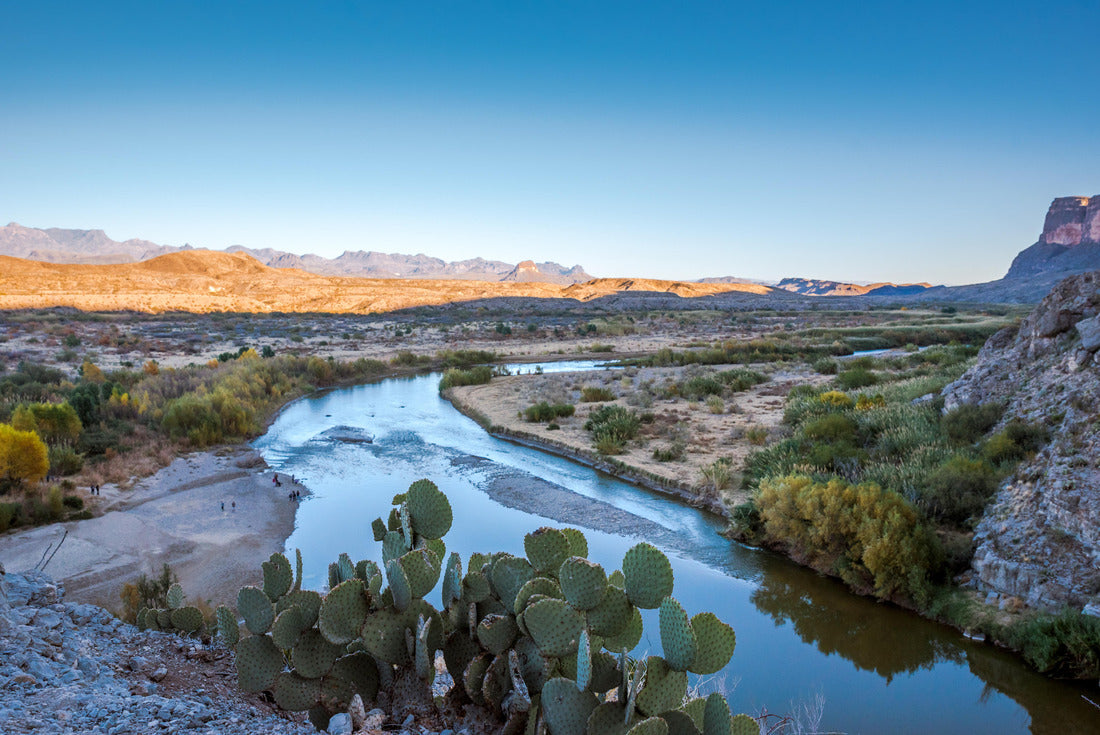 Noah Jigsaw Puzzle Santa Elena Canyon in Big Bend National Park, Texas 2000 pieces