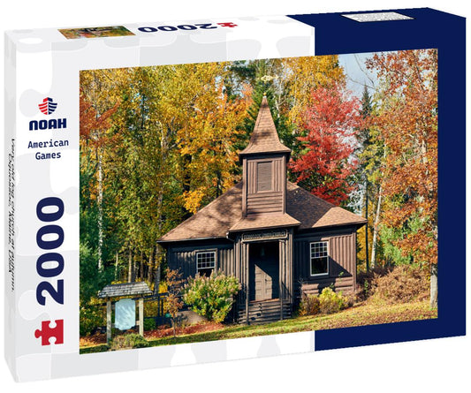 Noah Jigsaw Puzzle Very old log church at autumn. Oquossoc, Maine, USA 2000 pieces