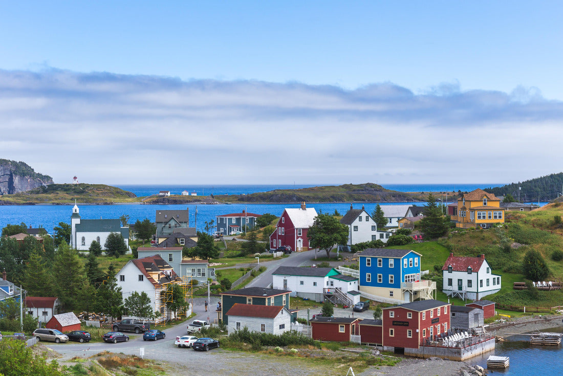 Small coastal town of Trinity, Newfoundland, Canada 2000pc Puzzle