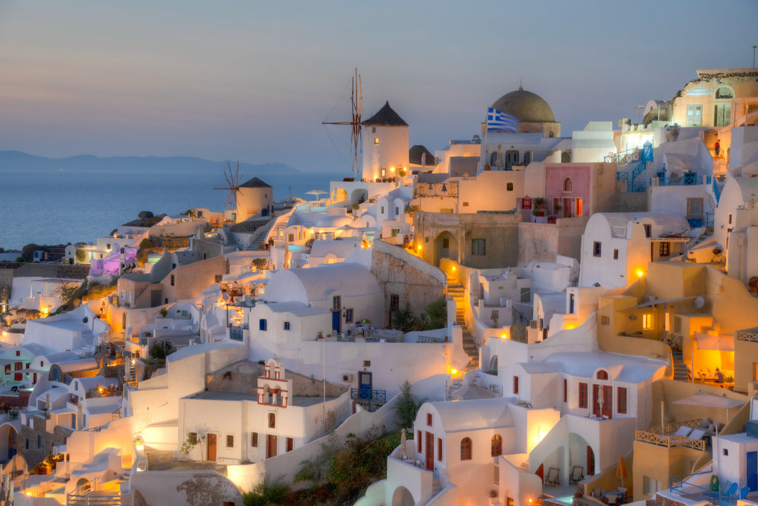 Sunset over Oia village In Santorini island, Greece 2000pc Puzzle