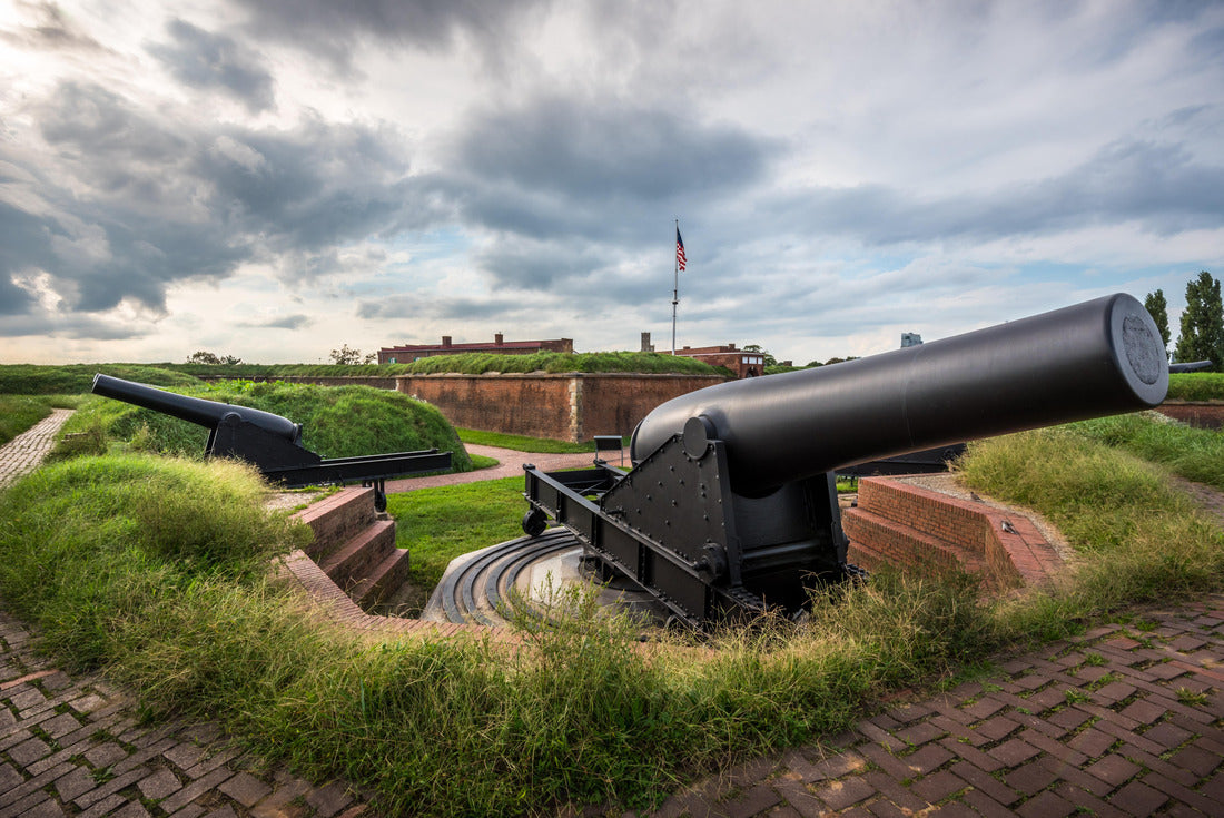 The Cannons at Fort McHenry in Baltimore, Maryland 2000pc Puzzle
