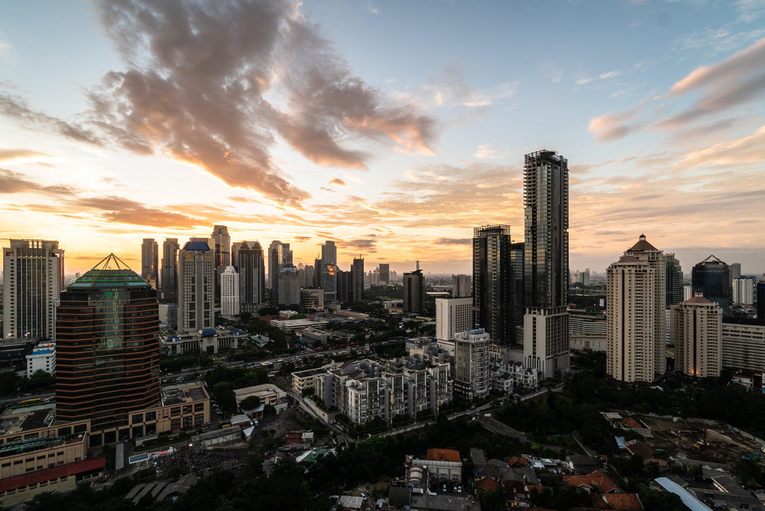 Sunset over Jakarta business district in Indonesia 2000pc Puzzle
