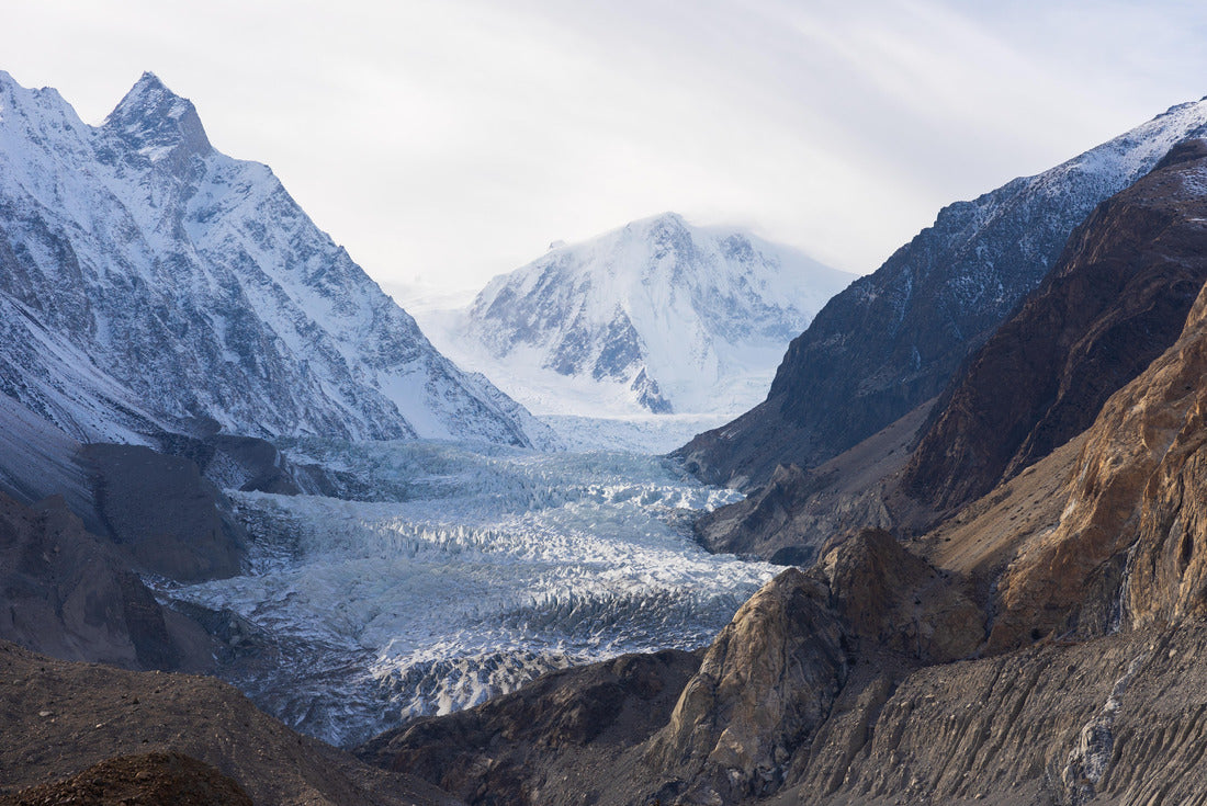 Passu glacier , one of biggest glacier in Pakistan 2000pc Puzzle