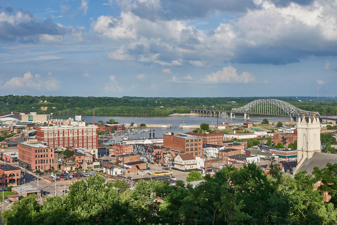 Noah Jigsaw Puzzle View over Dubuque city with Mississippi River Iowa 2000 pieces