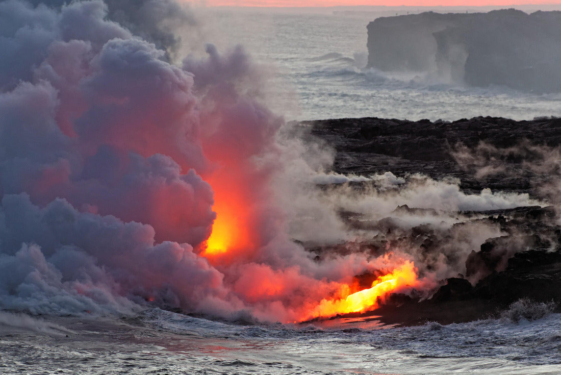 Lava flowing into ocean - Kilauea Volcano, Hawaii 2000pc Puzzle