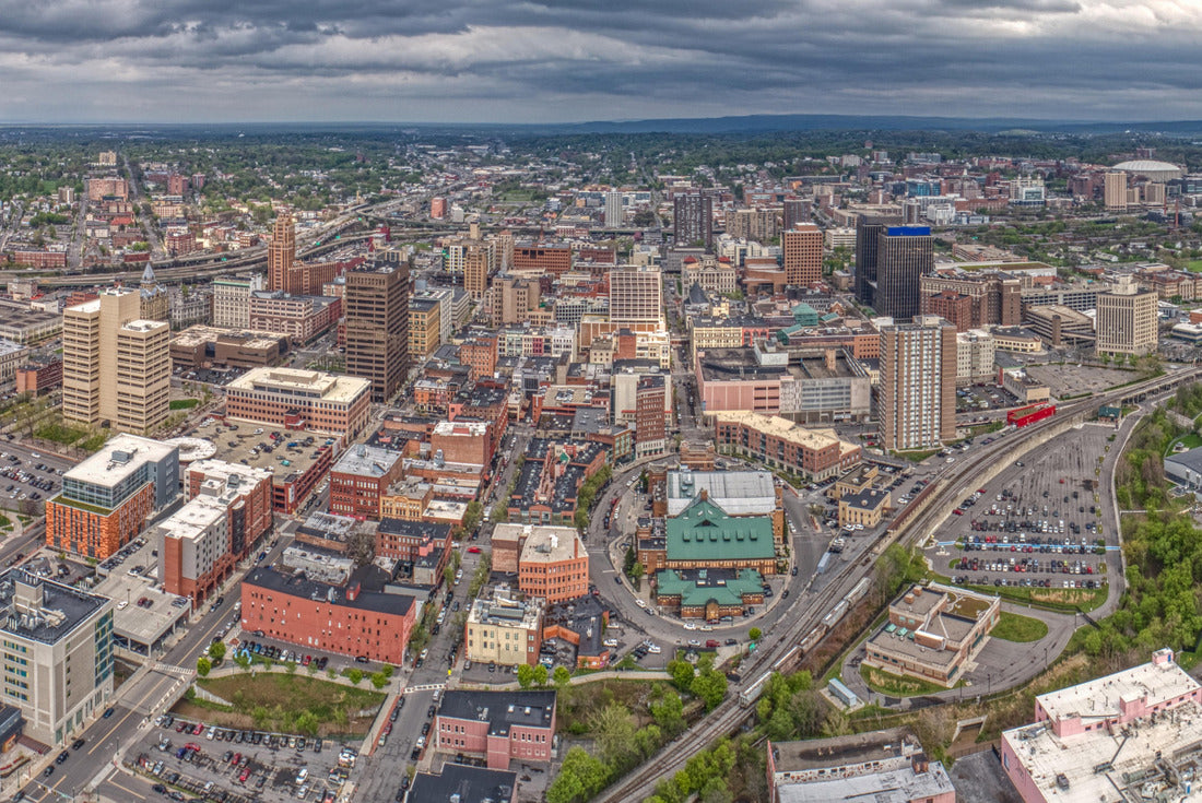 Noah Jigsaw Puzzle Aerial View of Syracuse, New York on a Cloudy Day 2000 pieces