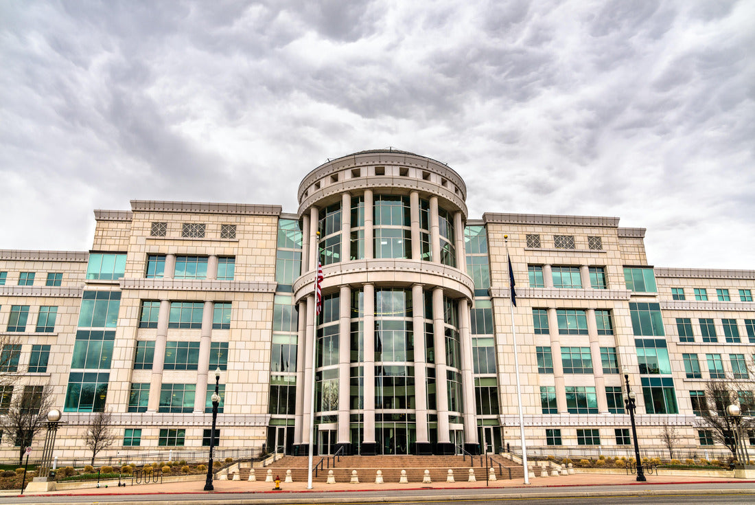 Scott Matheson Courthouse in Salt Lake City, Utah 2000pc Puzzle
