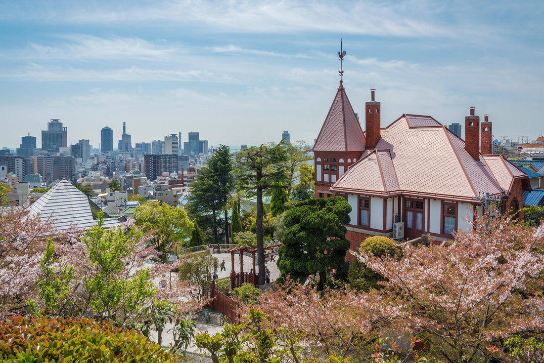 Historical building in Kitano district, Kobe city 2000pc Puzzle