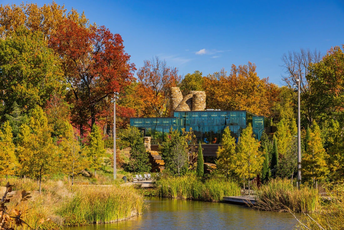Noah Jigsaw Puzzle Williams Lodge of Gathering Place, Tulsa Oklahoma 2000 pieces