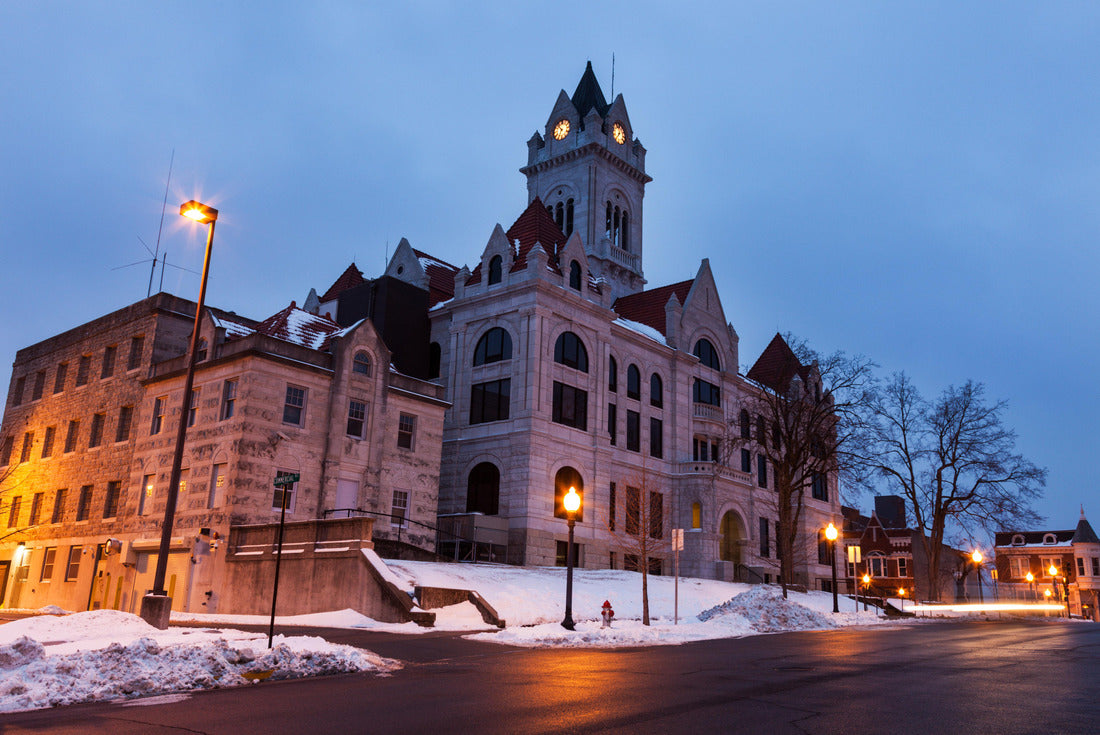 Noah Jigsaw Puzzle Cole County Courthouse in Jefferson City Missouri 2000 pieces