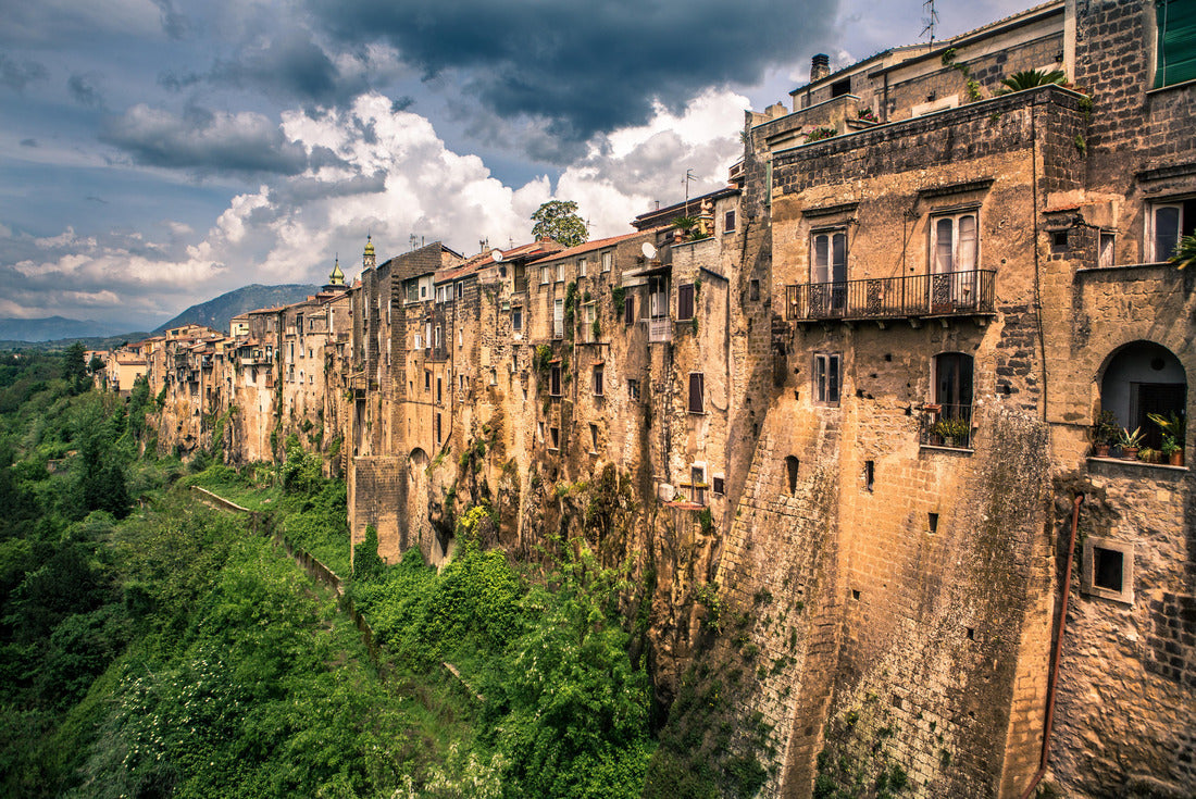 A view of Sant'Agata dei Goti near Naples, Italy 2000pc Puzzle