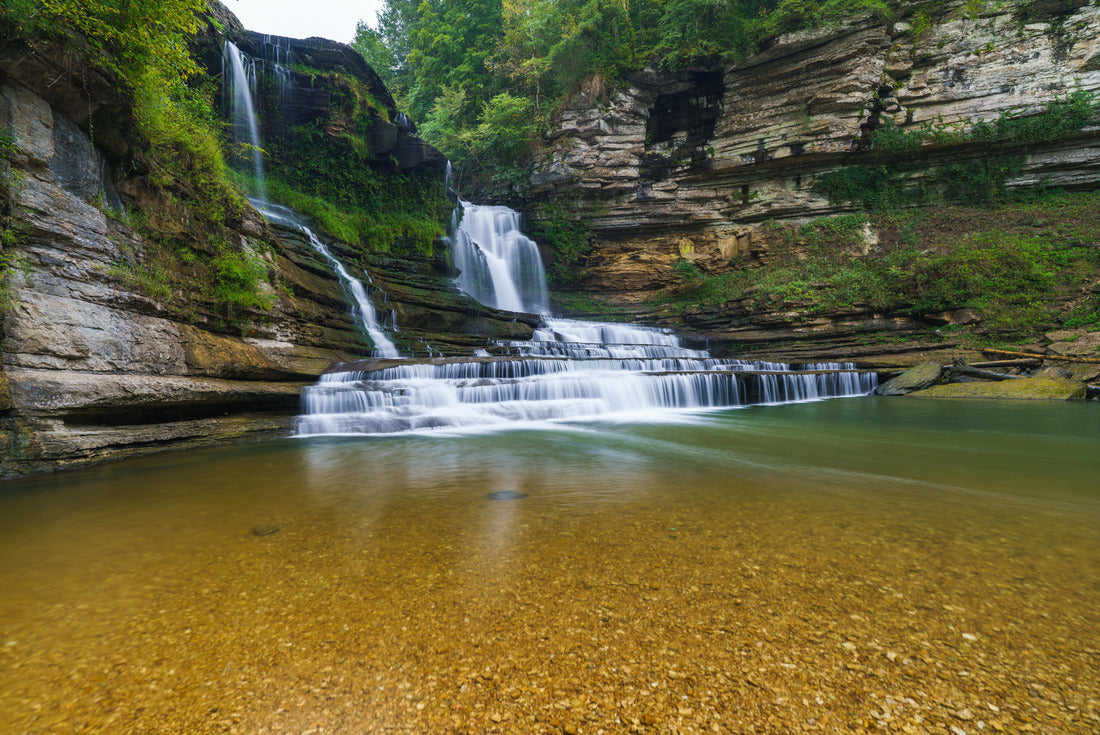 Waterfall in Cummins Falls State Park, Tennessee 2000pc Puzzle