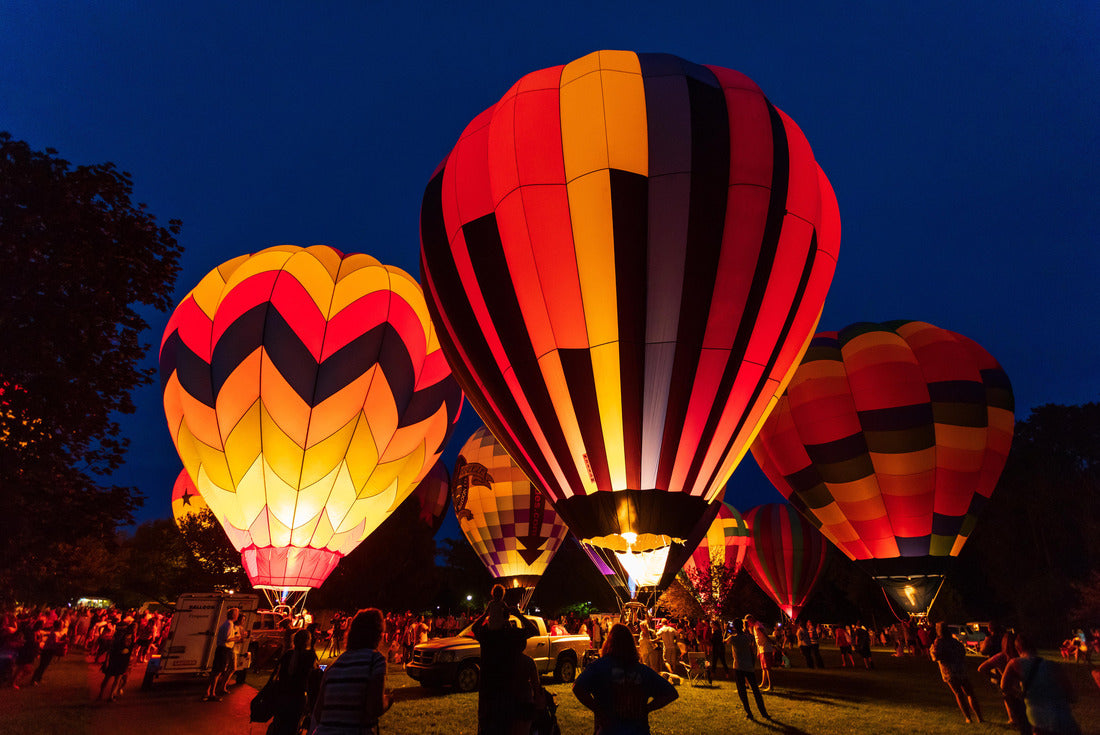 Hot air balloon festival glowing at night, Ohio 2000pc Puzzle