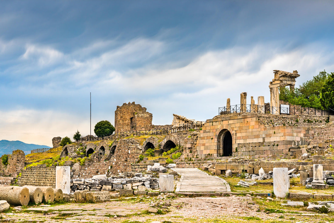 Ruins of the ancient city of Pergamon in Turkey 2000pc Puzzle