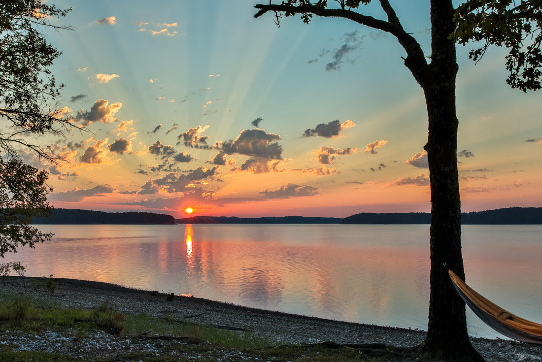 Beautiful sunrise on lake Ouachita Arkansas USA 2000pc Puzzle