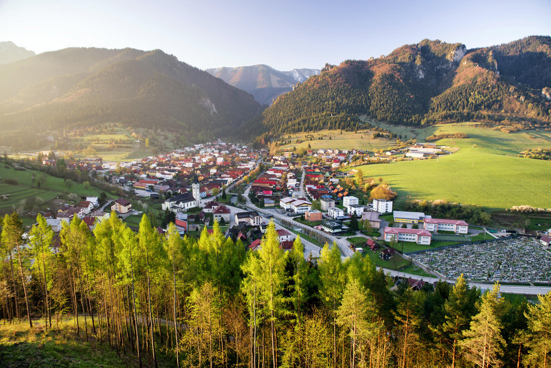 Sunrise over the village of Terchova, Slovakia 2000pc Puzzle
