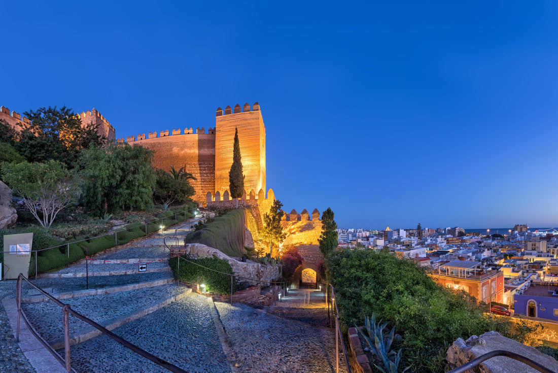 the city skyline and the walls of the Alcazaba fortress in Almeria, Andalusia, Spain 2000pc Puzzle