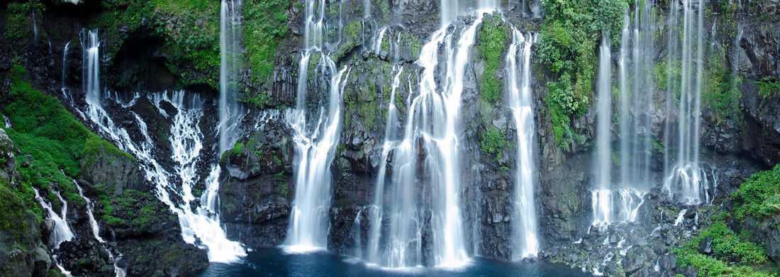 Noah Jigsaw Puzzle Waterfalls of the island of Réunion Panorama 1000 Pieces