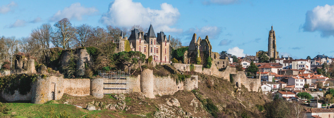 Noah Jigsaw Puzzle Bressuire, France Panorama 1000 Pieces